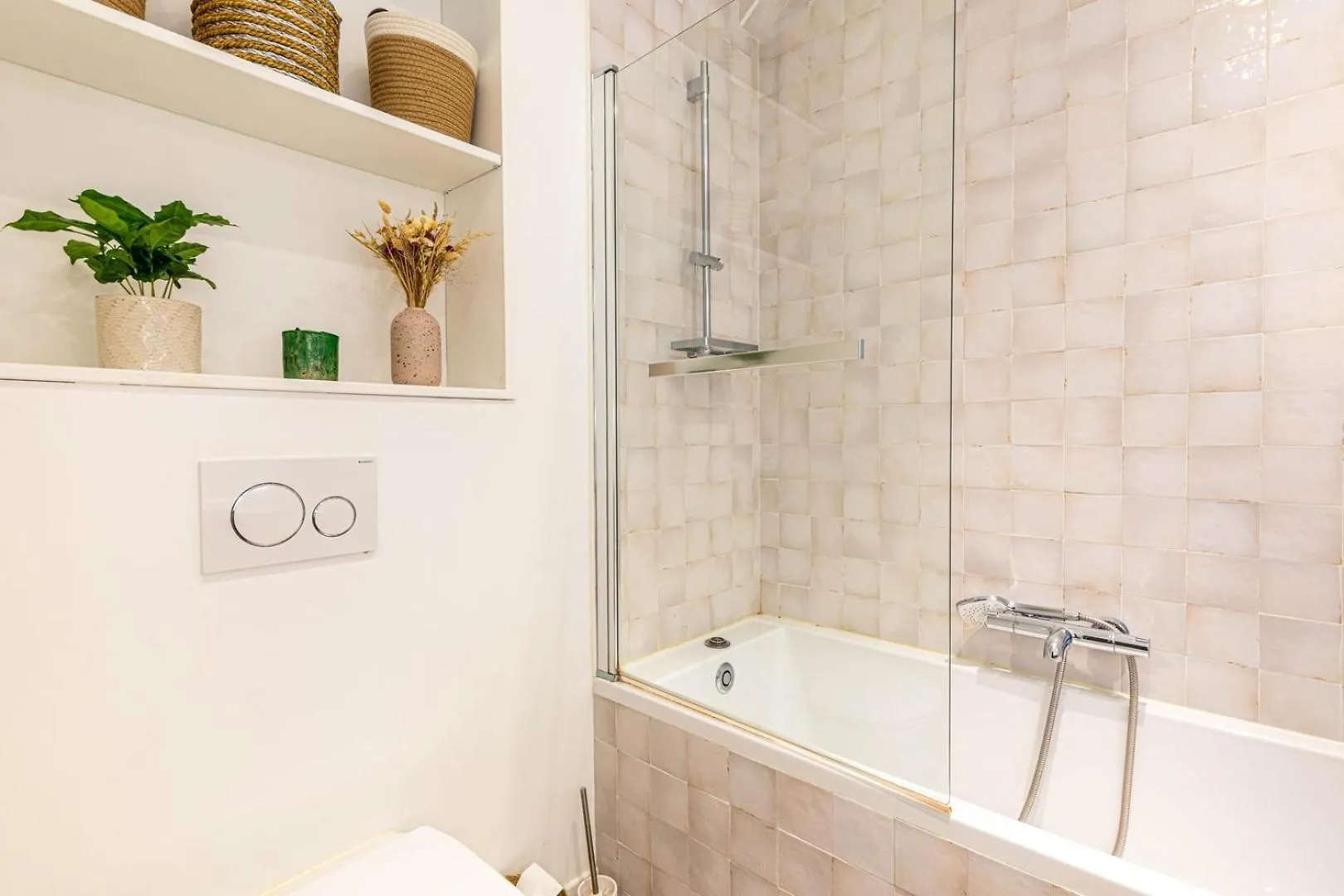 Guestready - Bright Retreat With A Terrace Διαμέρισμα *